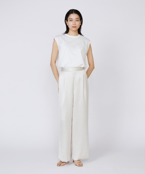 INED（イネド）の「【接触冷感】フレンチスリーブカットソー（Tシャツ/カットソー・レディース・ホワイト/ブラック/グリーン/グレー系その他・11号/9号）」の5枚目の写真