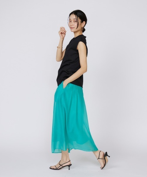 INED（イネド）の「【接触冷感】フレンチスリーブカットソー（Tシャツ/カットソー・レディース・ホワイト/ブラック/グリーン/グレー系その他・11号/9号）」の11枚目の写真