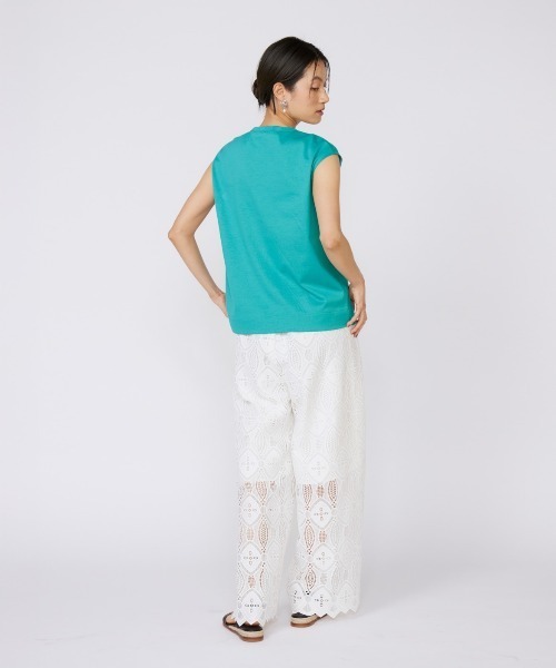 INED（イネド）の「【接触冷感】フレンチスリーブカットソー（Tシャツ/カットソー・レディース・ホワイト/ブラック/グリーン/グレー系その他・11号/9号）」の17枚目の写真