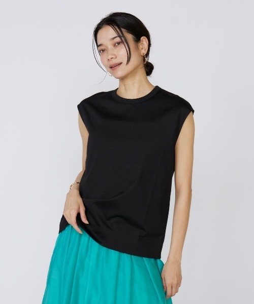 INED（イネド）の「【接触冷感】フレンチスリーブカットソー（Tシャツ/カットソー・レディース・ホワイト/ブラック/グリーン/グレー系その他・11号/9号）」の20枚目の写真