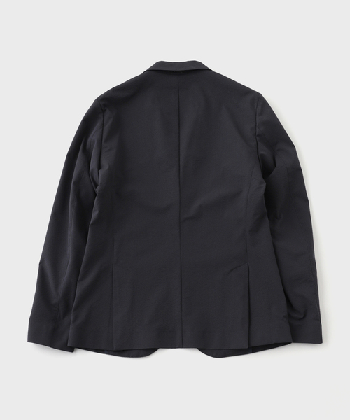 HERNO(ヘルノ)の「HERNO (ヘルノ) SeerSucker Stretch 2BJK GA000192U(テーラードジャケット・メンズ・ネイビー・46)」の2枚目の写真