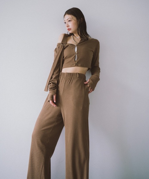 HANNE（アン）の「コンパクトリブカーディガン（カーディガン/ボレロ・レディース・ベージュ/ブラック・FREE）」の4枚目の写真