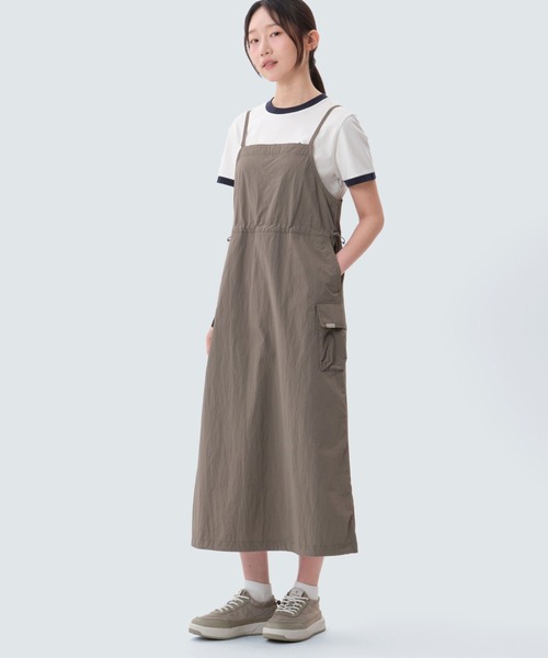 Snow Peak(スノーピーク)の「Snow Peak / Taslan Sleeveless Dress スリーブレスワンピース(ワンピース・レディース・ブラック/カーキ/ベージュ・S/M/L)」の7枚目の写真