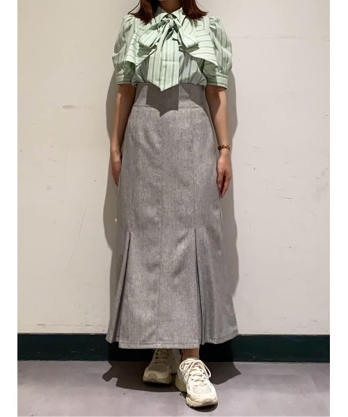 AND COUTURE（アンドクチュール）の「バックリボンマーメイドスカート（スカート・レディース・ミント/ネイビー/グレー・SMALL/MEDIUM）」の5枚目の写真