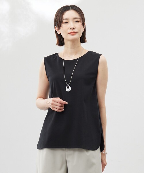 J.PRESS(ジェイプレス)の「【洗える】スムースジャージー ノースリーブ カットソー(Tシャツ/カットソー・レディース・ブラック系/ホワイト系・T13/T15)」の1枚目の写真