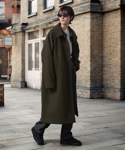 EMMA CLOTHES（エマクローズ）の「ビーバーメルトン オーバーサイズ ロングステンカラーコート/ラグランルーズスリーブ【ENDER PRODUCTS/エンダープロダクツ】（ステンカラーコート・メンズ・ダークグリーン/ブラウン系その他2/ナチュラル/ダークブラウン/ベージュ/チャコールグレー/ブラック/ダークネイビー/ワイン系・L/M）」の18枚目の写真