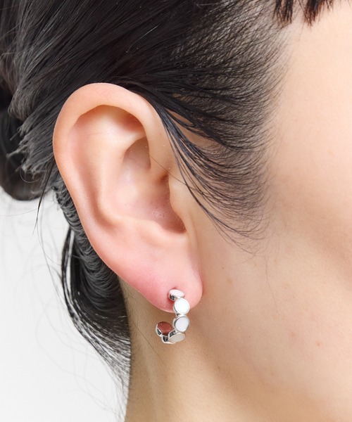 Zoule ゾーラ：Soleaシリーズ creme ピアス（ピアス（両耳用