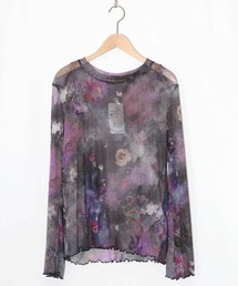 iS ScoLar（イズスカラー）の「551237：花蝶アート柄 ラメチュールロングスリーブTシャツ（Tシャツ/カットソー）」