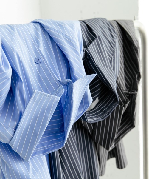 SENSE OF PLACE by URBAN RESEARCH(センスオブプレイスバイアーバンリサーチ)の「『ユニセックス』ストライプレギュラーカラールーズショートスリーブシャツ(シャツ/ブラウス・メンズ・ブルー/ネイビー/チャコールグレー・LARGE/MEDIUM)」の14枚目の写真