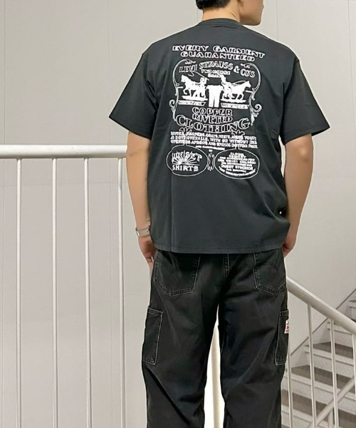 Levi's(リーバイス)の「【Levi's】「VINTAGE FIT TEE」ヴィンテージフィットTシャツ(Tシャツ/カットソー・メンズ・ブラック・S/M/L)」の12枚目の写真