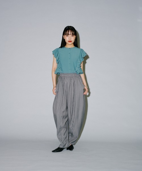 terrace（テラス）の「フリルシルキーブラウス（シャツ/ブラウス・レディース・オフホワイト/ブラック/オレンジ/グリーン・MEDIUM）」の16枚目の写真