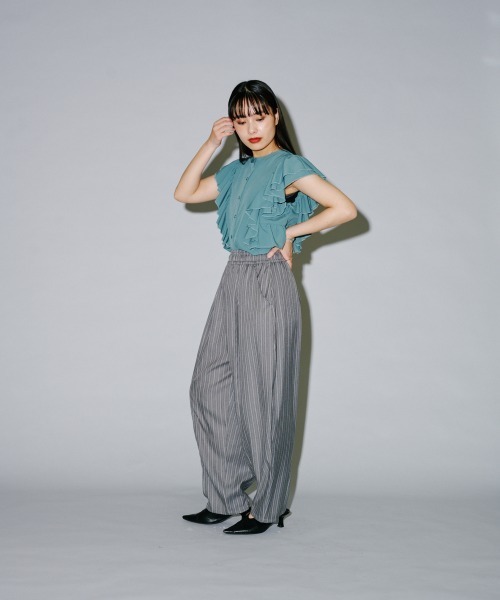 terrace（テラス）の「フリルシルキーブラウス（シャツ/ブラウス・レディース・オフホワイト/ブラック/オレンジ/グリーン・MEDIUM）」の17枚目の写真