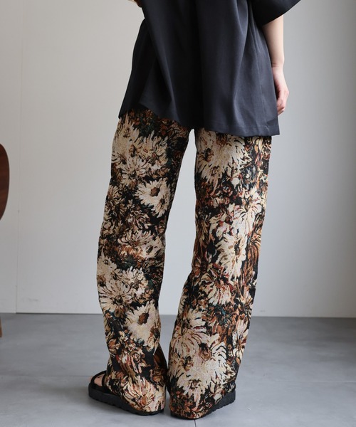 ap retro（アプレトロ）の「ゴブランパンツ / 柄ジャガードパンツ（その他パンツ・レディース・ブラック系その他/ベージュ系その他/ブルー系その他/パープル系その他/ブラウン/ブラック・MEDIUM/LARGE）」の11枚目の写真
