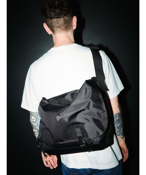 PACKING（パッキング）の「PACKING/パッキング/RIP STOP MESSENGER/リップストップメッセンジャーバッグ/PA-052（メッセンジャーバッグ・メンズ・ブラック・F）」の16枚目の写真