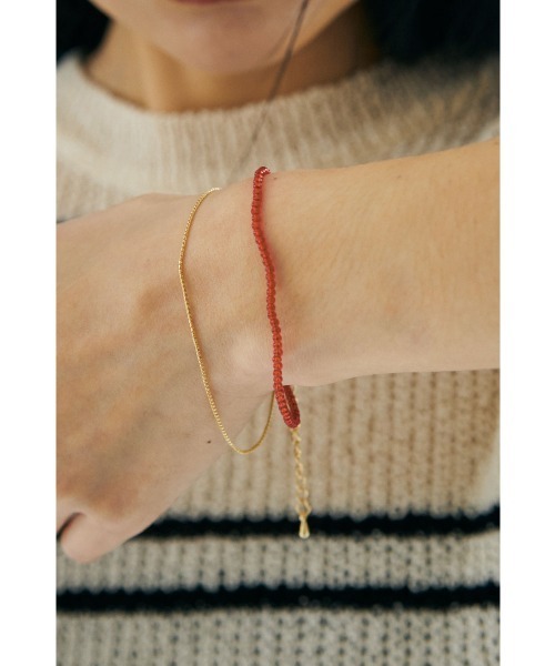 marjour（マージュール）の「BEADS & CHAIN BRACELET（ブレスレット・レディース・レッド/グリーン・FREE）」の6枚目の写真