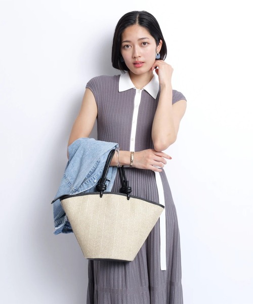 JUSGLITTY 衿付プリーツニットワンピース JUSGLITTY（ジャスグリッティー）の「衿付プリーツニット