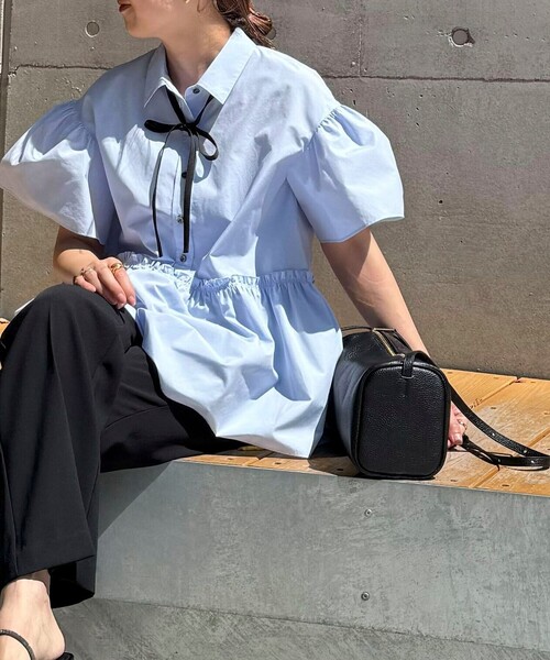 NOLLEY’S（ノーリーズ）の「スクエアワンショルダーバッグ（ショルダーバッグ・レディース・カーキブラウン/ブラック/オフホワイト/サックスブルー・FREE）」の6枚目の写真