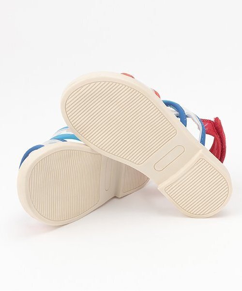 petit main(プティマイン)の「【WEB限定】配色クリアサンダル(サンダル・キッズ・ブラック/ブルーグレー/レッド・18cm/17cm/19cm/16cm)」の13枚目の写真