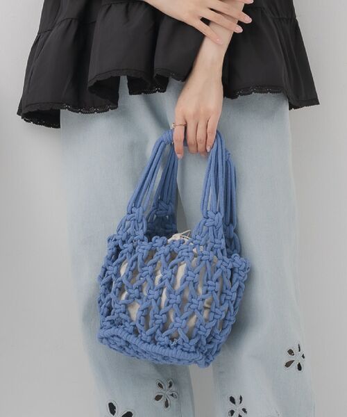 RETRO GIRL（レトロガール）の「マクラメハンドバッグ（ハンドバッグ・レディース・ブルー/ナチュラル/ブラック・ONE SIZE）」の3枚目の写真