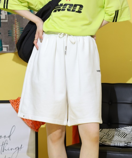 NERDY（ノルディ）の「バミューダスウェットパンツ（スウェットパンツ・メンズ・ブラック/ホワイト/グレー・S/M/L/SS）」の5枚目の写真