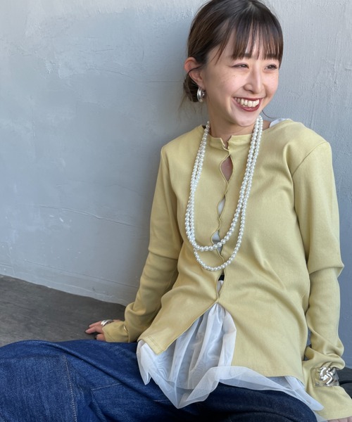 nenom（ネノム）の「[nenom/ネノム] 前後2WAY カットホール リブカットソー（Tシャツ/カットソー・レディース・ブラック/オフホワイト/グレー/イエロー・F）」の4枚目の写真
