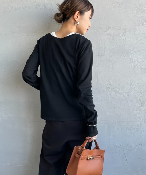 nenom（ネノム）の「[nenom/ネノム] 前後2WAY カットホール リブカットソー（Tシャツ/カットソー・レディース・ブラック/オフホワイト/グレー/イエロー・F）」の22枚目の写真