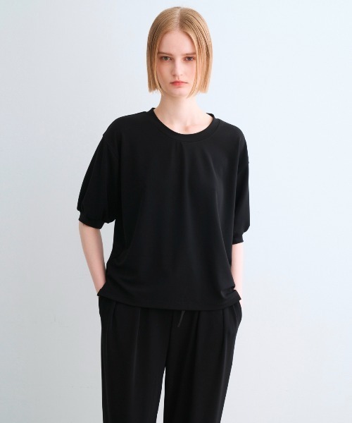 three dots（スリードッツ）の「プレイフルアウトフィット パフスリーブTシャツ（Tシャツ/カットソー・レディース・ブラック/ネイビー/ホワイト/ボルドー・SMALL）」の3枚目の写真