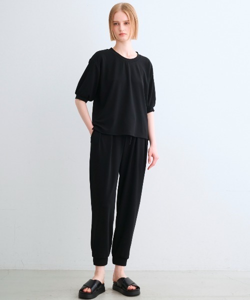 three dots（スリードッツ）の「プレイフルアウトフィット パフスリーブTシャツ（Tシャツ/カットソー・レディース・ブラック/ネイビー/ホワイト/ボルドー・SMALL）」の17枚目の写真