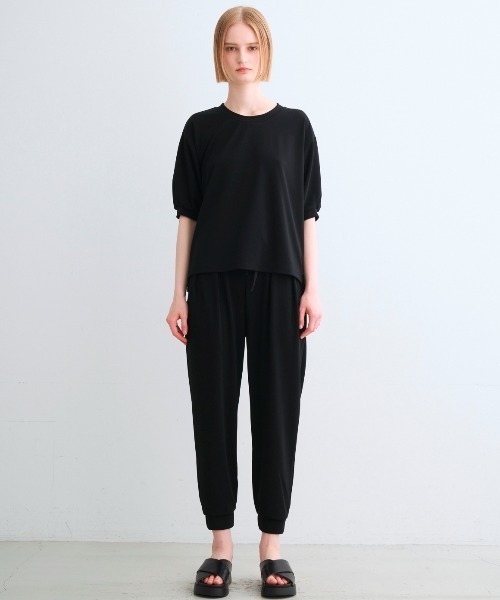 three dots（スリードッツ）の「プレイフルアウトフィット パフスリーブTシャツ（Tシャツ/カットソー・レディース・ブラック/ネイビー/ホワイト/ボルドー・SMALL）」の19枚目の写真