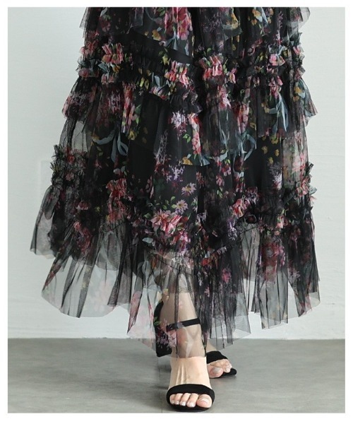 Sawa a la mode(サワアラモード)の「花柄シフォンティアードフリルフレアスカート(スカート・レディース・オフホワイト/ブラック・FREE)」の17枚目の写真