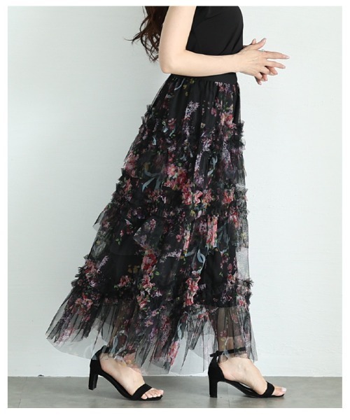 Sawa a la mode(サワアラモード)の「花柄シフォンティアードフリルフレアスカート(スカート・レディース・オフホワイト/ブラック・FREE)」の21枚目の写真