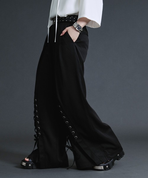 Ellno Loset（エルノロゼット）の「レースアップワイドバギーパンツ（その他パンツ・メンズ・アッシュグレー/ブラック・SMALL/MEDIUM/LARGE/X-SMALL）」の4枚目の写真