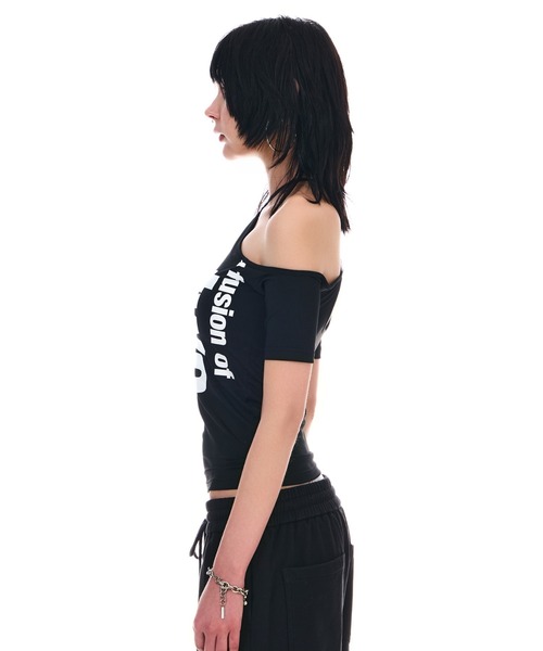 BEEDEN(ビーデン)の「SHOW SKIN STRETCH LOGO TOPS(Tシャツ/カットソー・レディース・ブラック/ホワイト/カーキ・FREE)」の6枚目の写真