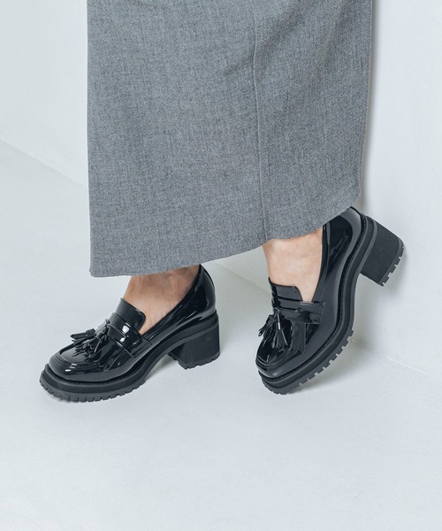 EVOL（イーボル）の「【ふかふか・クッション入り】キルトタッセル6.5cmローファー IZ5847（ローファー・レディース・ブラウン/ブラック・22.0cm/22.5cm/23.0cm/24.0cm/24.5cm/25.0cm/23.5cm）」の4枚目の写真