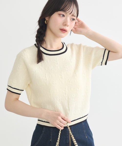 earth music&ecology(アースミュージックアンドエコロジー)の「バイカラーフラワージャガードニットプルオーバー(Tシャツ/カットソー・レディース・ピンク/クリーム/ダークネイビー・FREE)」の1枚目の写真
