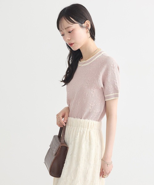 earth music&ecology(アースミュージックアンドエコロジー)の「バイカラーフラワージャガードニットプルオーバー(Tシャツ/カットソー・レディース・ピンク/クリーム/ダークネイビー・FREE)」の17枚目の写真