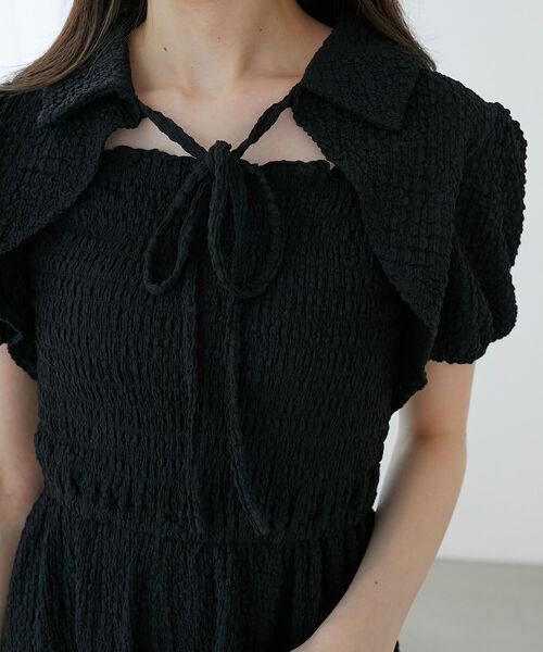 MAJESTIC LEGON（マジェスティックレゴン）の「襟付きデコルテオープンミニワンピ（ワンピース・レディース・ブラック系その他/ブラック/グレー系その他・MEDIUM）」の22枚目の写真