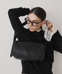 Libra Cue | フラップショルダーレクタングルバッグ(ショルダーバッグ)