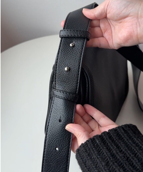 Libra Cue（リブラ キュー）の「フラップショルダーレクタングルバッグ（ショルダーバッグ・レディース・ブラウン/ブラック・FREE）」の21枚目の写真