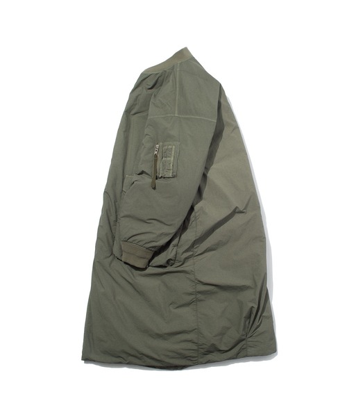 F/CE. （エフシーイー）の「F/CE. GARMENT DYE DOWN MA-1 LONG COAT / エフシーイー  ガーメントダイダウンMA-1ロングコート（ダウンジャケット/コート・メンズ・オリーブ/ブラック/ネイビー・LARGE/MEDIUM/SMALL/X-LARGE）」の7枚目の写真