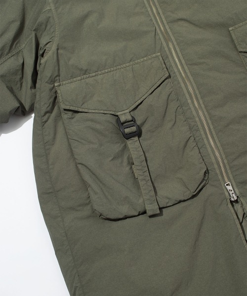 F/CE. （エフシーイー）の「F/CE. GARMENT DYE DOWN MA-1 LONG COAT / エフシーイー  ガーメントダイダウンMA-1ロングコート（ダウンジャケット/コート・メンズ・オリーブ/ブラック/ネイビー・LARGE/MEDIUM/SMALL/X-LARGE）」の10枚目の写真