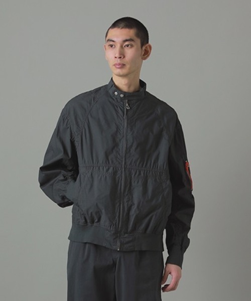 ZUCCa(ズッカ)の「(S)タイプライター / ブルゾン / (O)(ブルゾン・レディース・ブルー/ホワイト/ダークグレー・S size/M size)」の3枚目の写真