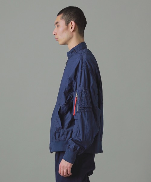 ZUCCa(ズッカ)の「(S)タイプライター / ブルゾン / (O)(ブルゾン・レディース・ブルー/ホワイト/ダークグレー・S size/M size)」の4枚目の写真