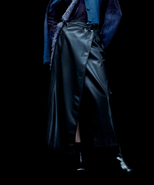 アソートメタルボタンラップナロースカート(HARE)（スカート）｜HARE