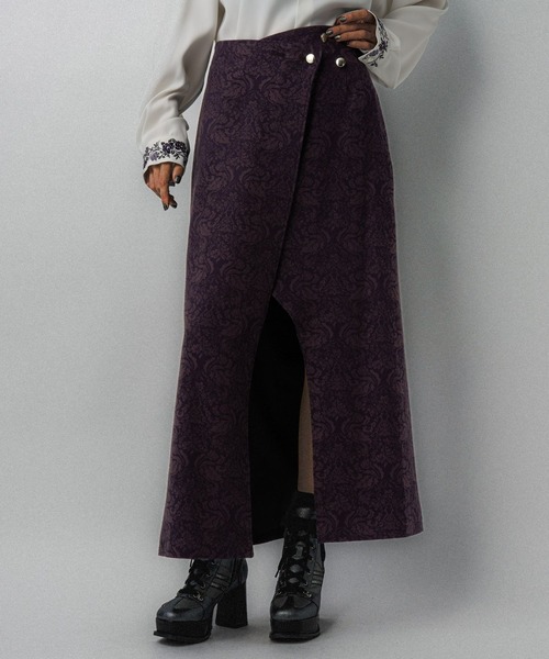 新品タグ付き HARE アソートメタルボタンラップナロースカート パープル アソートメタルボタンラップナロースカート(HARE)（スカート）｜HARE