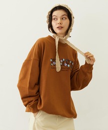 BLOOMING FLOWER EMBROIDERY SWEAT TOP