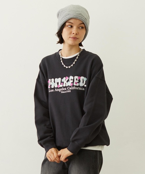 MILKFED.(ミルクフェド)の「BLOOMING FLOWER EMBROIDERY SWEAT TOP(スウェット・レディース・オフホワイト/ブラウン/チャコール・M/L)」の3枚目の写真
