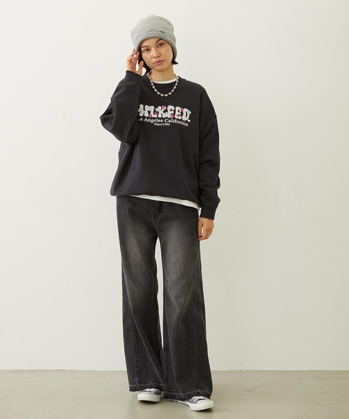 MILKFED.(ミルクフェド)の「BLOOMING FLOWER EMBROIDERY SWEAT TOP(スウェット・レディース・オフホワイト/ブラウン/チャコール・M/L)」の15枚目の写真