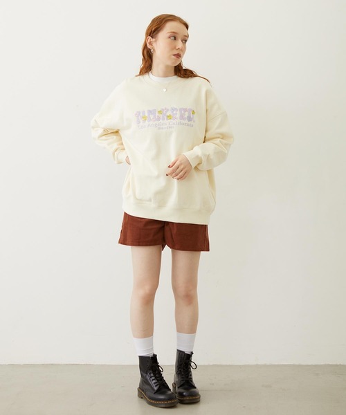 MILKFED.(ミルクフェド)の「BLOOMING FLOWER EMBROIDERY SWEAT TOP(スウェット・レディース・オフホワイト/ブラウン/チャコール・M/L)」の9枚目の写真