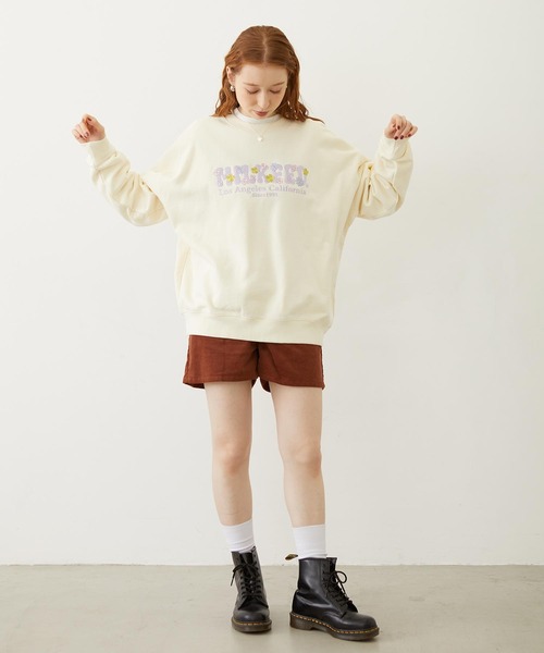 MILKFED.(ミルクフェド)の「BLOOMING FLOWER EMBROIDERY SWEAT TOP(スウェット・レディース・オフホワイト/ブラウン/チャコール・M/L)」の10枚目の写真